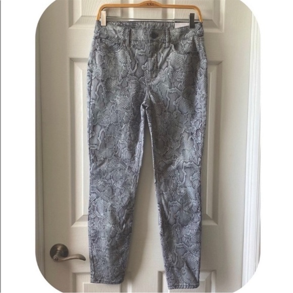 WHBM Jeans NWT Ankle Jean Snake Print Pattern Skinny Size 6 - Picture 4 of 12